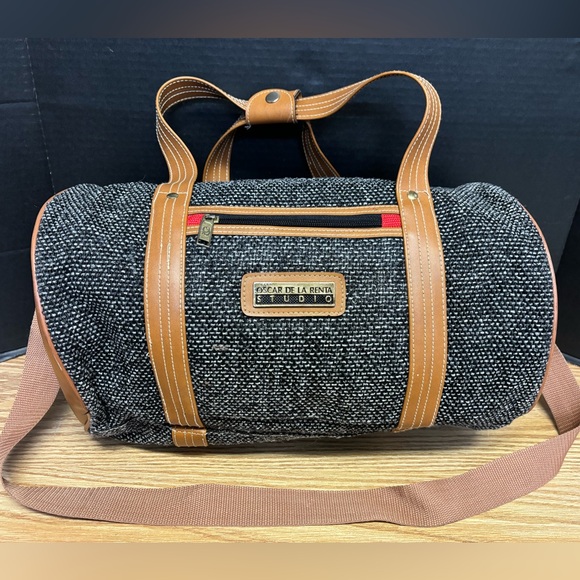 Oscar de la Renta Handbags - Vintage Oscar De Le Renta Studio Small Duffel Bag #4360